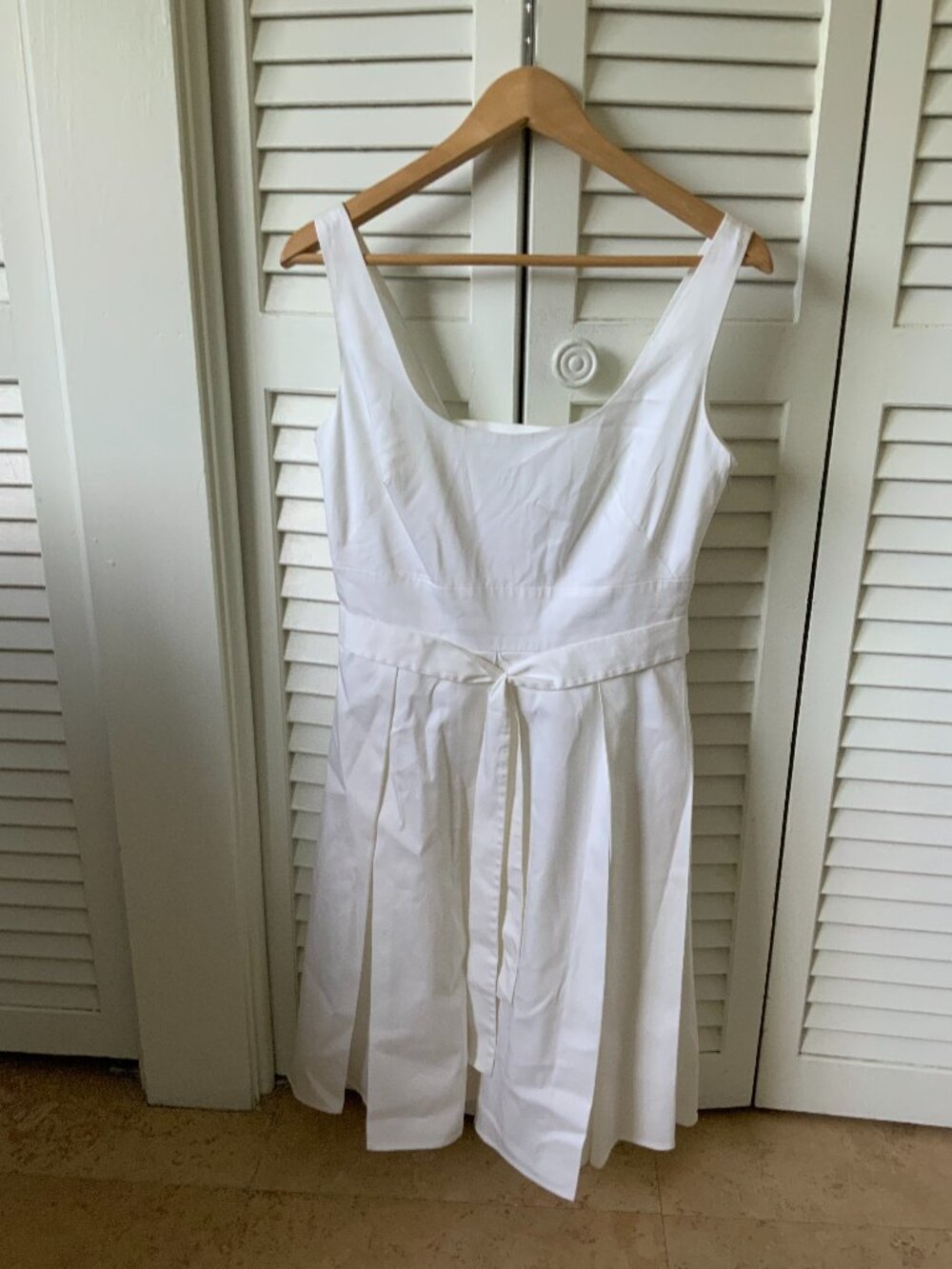 Calvin Klein White Cotton Sleeveless Tie Waist Dress Size 6